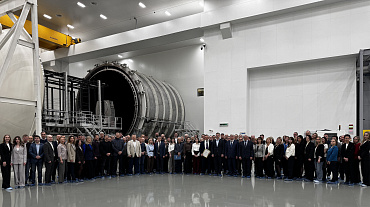 Поздравление с Днем космонавтики